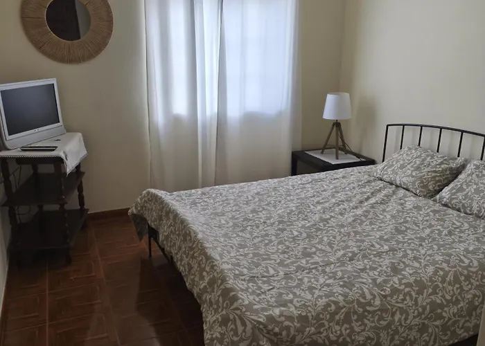 Praca E Canto Amoreira (Leiria)